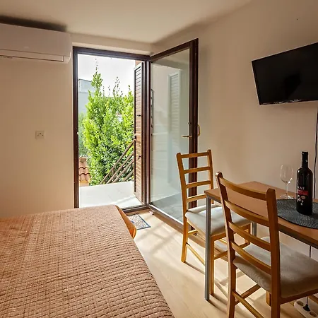 Apartamento Viktor Rogoznica (Sibenik-Knin)