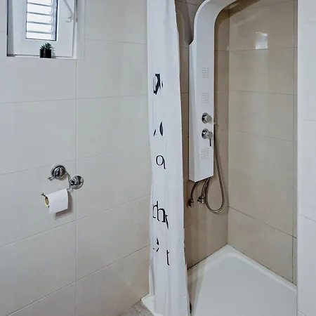 Apartment Viktor Rogoznica (Sibenik-Knin)