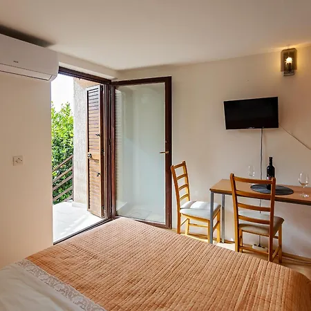 Apartment Viktor Rogoznica (Sibenik-Knin)