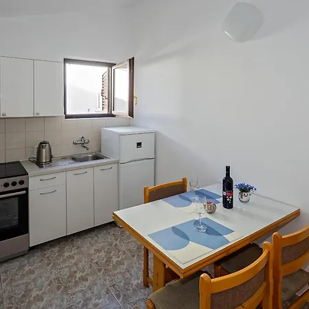 Apartamento Viktor Rogoznica (Sibenik-Knin)