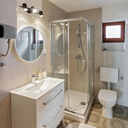 Apartment Viktor Rogoznica (Sibenik-Knin)