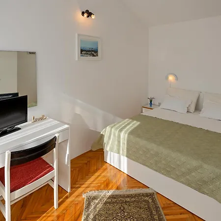 Apartment Viktor Rogoznica (Sibenik-Knin)